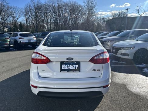 Used 2016 Ford Fiesta SE w/ Equipment Group 201A image 25