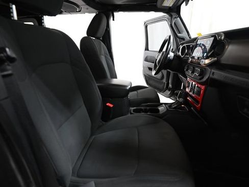 Used 2019 Jeep Wrangler Unlimited Sport S AWD/4WD image 29