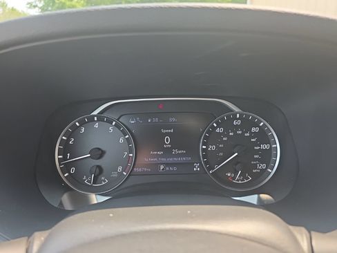 Used 2022 Nissan Frontier S w/ Technology Package AWD/4WD image 17