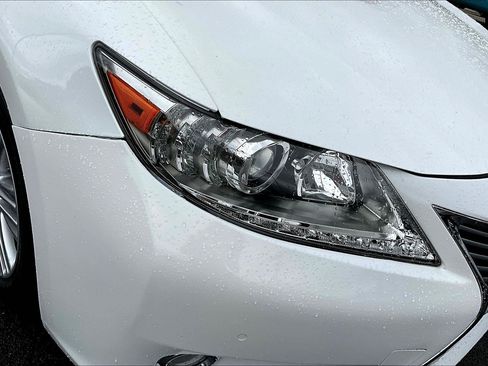 Used 2015 Lexus ES 350 w/ Premium Package FWD image 31