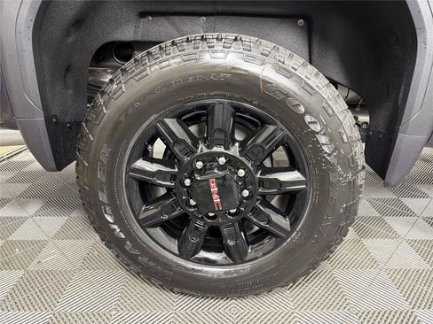 New 2026 GMC Sierra 2500 AT4 w/ AT4 Premium Plus Package AWD/4WD image 16