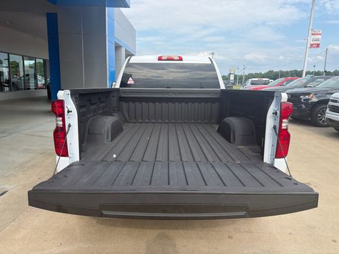 Used 2025 Chevrolet Silverado 1500 W/T w/ WT Value Package AWD/4WD image 5