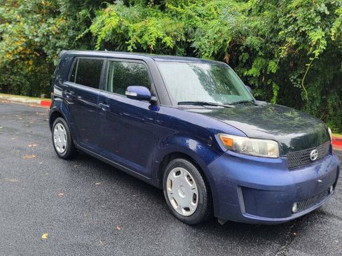Used 2008 Scion xB FWD image 3