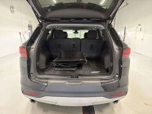 New 2025 Chevrolet Blazer LT w/ Midnight/Sport Edition FWD image 15