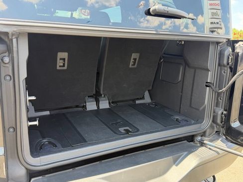 Used 2023 Ford Bronco Badlands AWD/4WD image 5