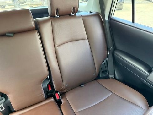 Used 2023 Toyota 4Runner Limited AWD/4WD image 51