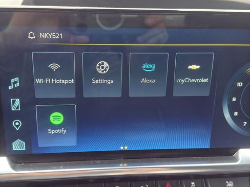 Used 2025 Chevrolet Silverado 1500 LT image 39