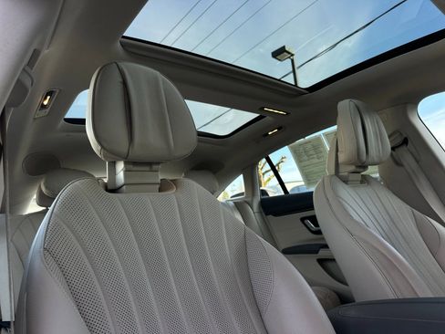 Certified 2022 Mercedes-Benz EQS 450+ Sedan image 16
