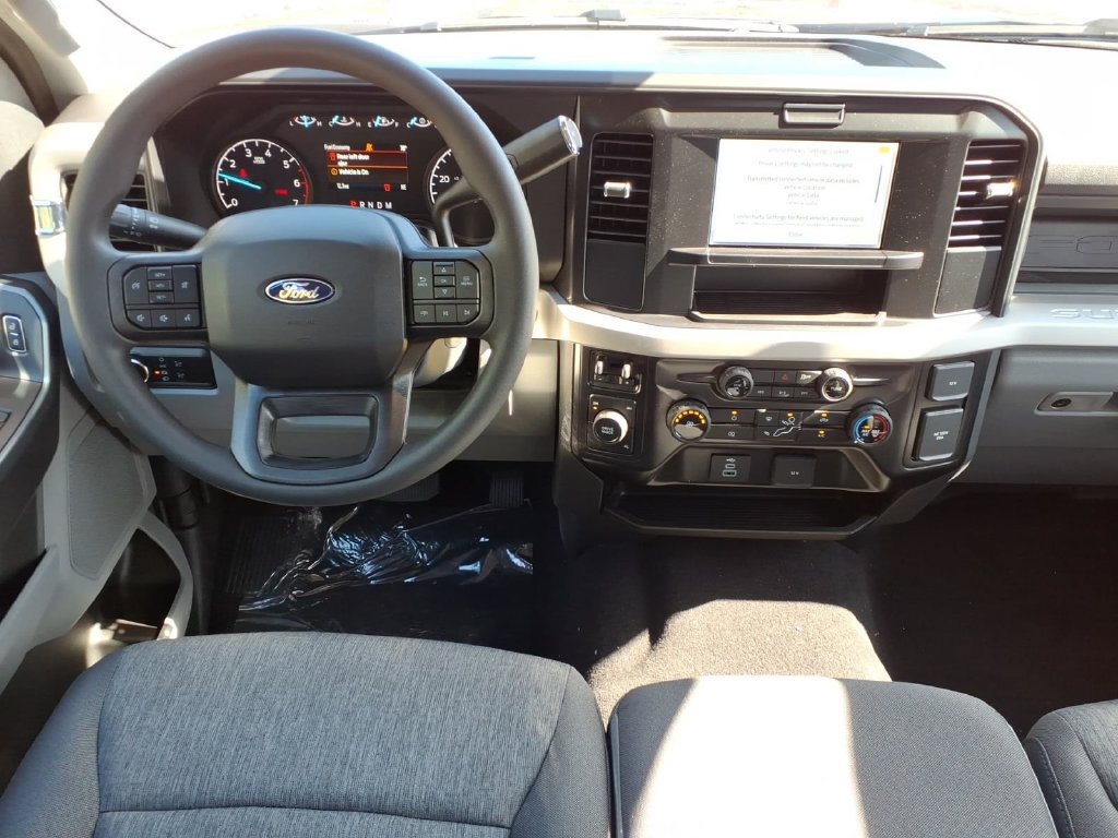 New 2027 Ford F250 XL w/ STX Appearance Package AWD/4WD image 16