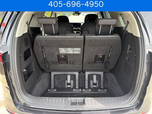 Used 2022 Kia Carnival SX Prestige FWD image 24