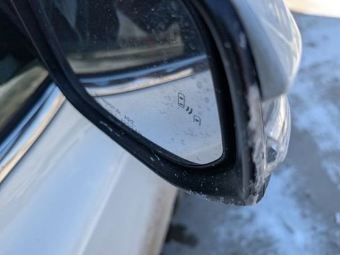 Used 2017 Toyota Highlander Limited Platinum image 20