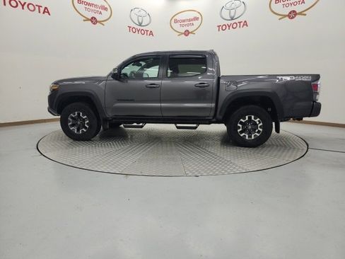 Used 2023 Toyota Tacoma TRD Off-Road image 5