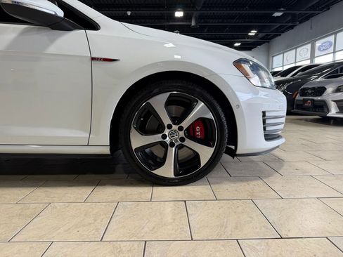 Used 2017 Volkswagen GTI Autobahn FWD image 35