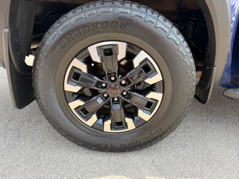 Used 2022 Nissan Frontier Pro-X RWD image 26