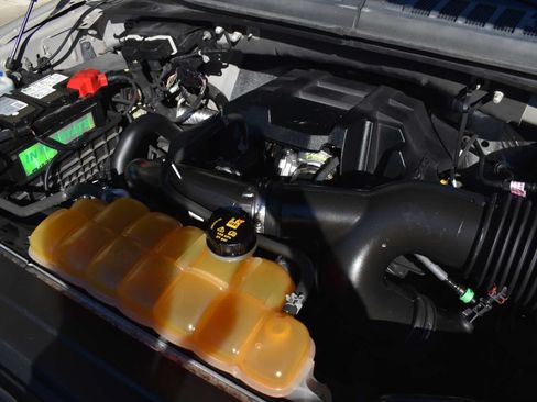 Used 2017 Ford F150 XLT w/ Equipment Group 302A Luxury RWD image 30
