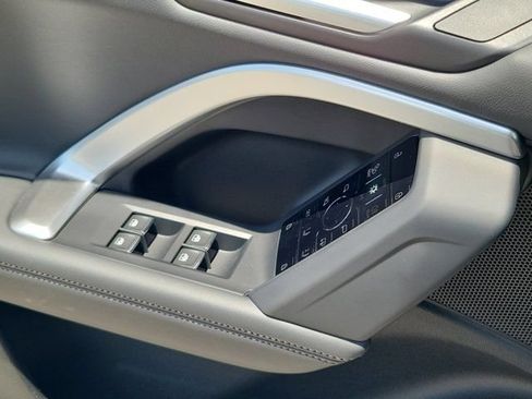 Certified 2025 Audi Q5 Premium AWD/4WD image 19