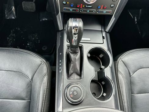 Used 2018 Ford Explorer Limited w/ Equipment Group 301A image 36
