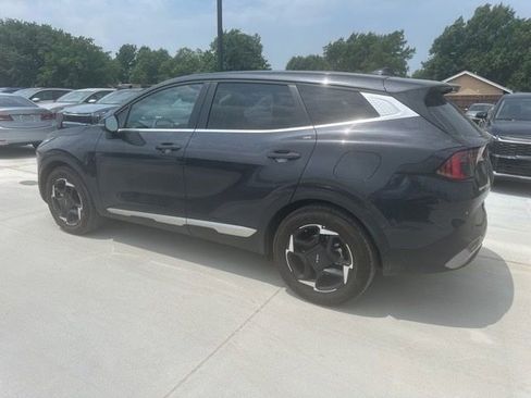 Certified 2026 Kia Sportage EX FWD image 15
