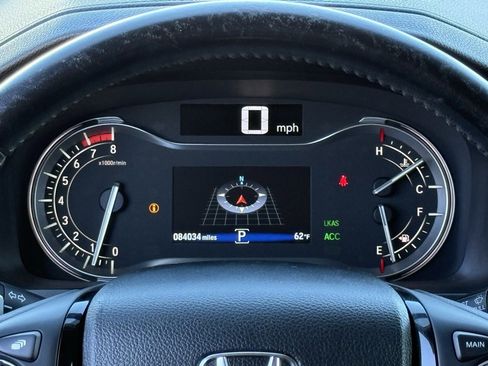 Used 2017 Honda Pilot Touring image 33