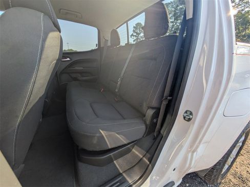 Used 2021 Chevrolet Colorado LT w/ LT Convenience Package image 13