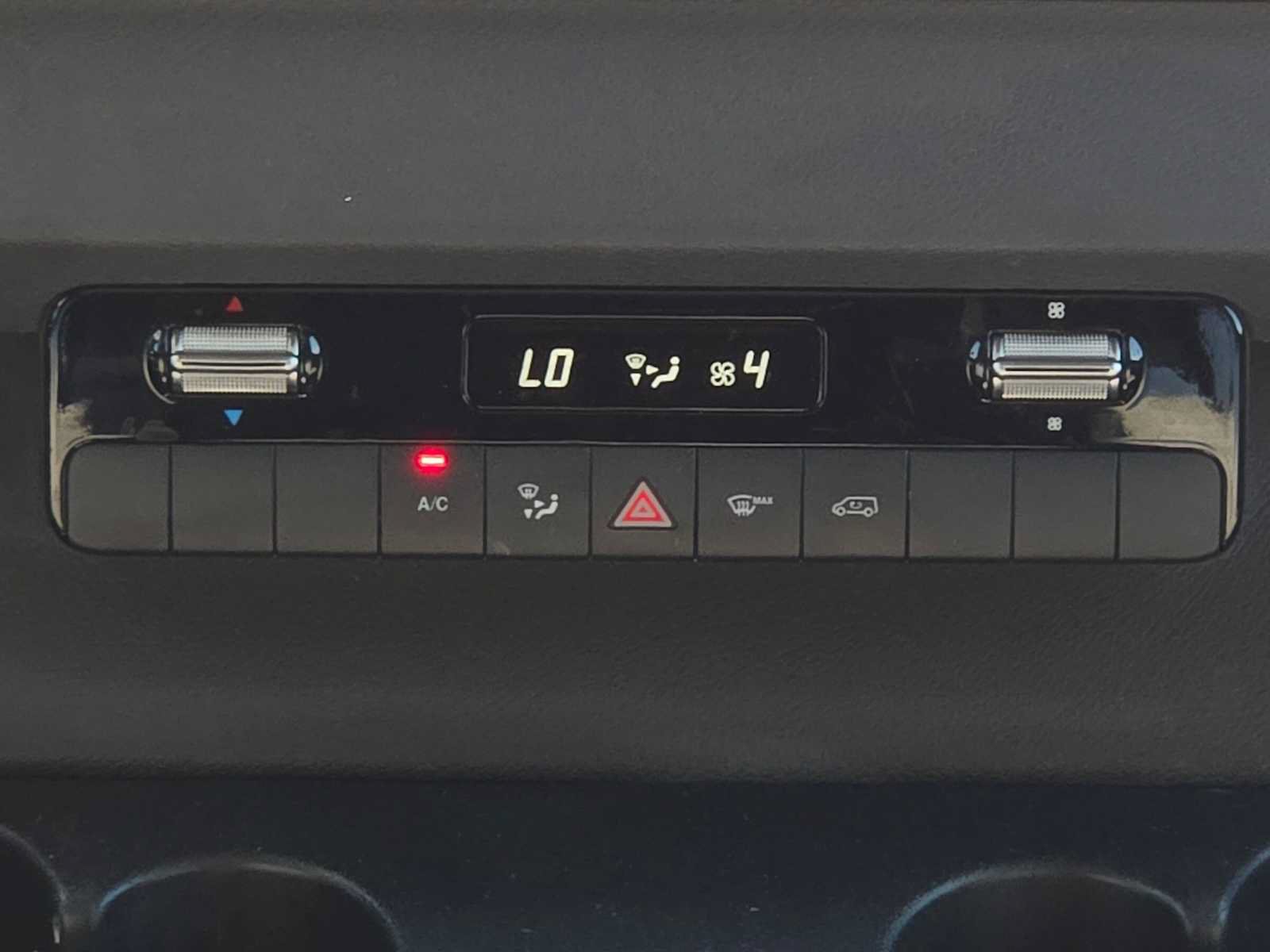 Used 2020 Mercedes-Benz Sprinter 2500 image 29