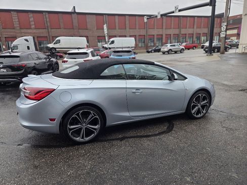 Used 2018 Buick Cascada Premium image 8