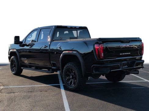 Used 2020 GMC Sierra 2500 AT4 w/ AT4 Premium Package image 8