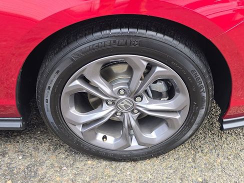 Used 2024 Honda Accord EX image 9