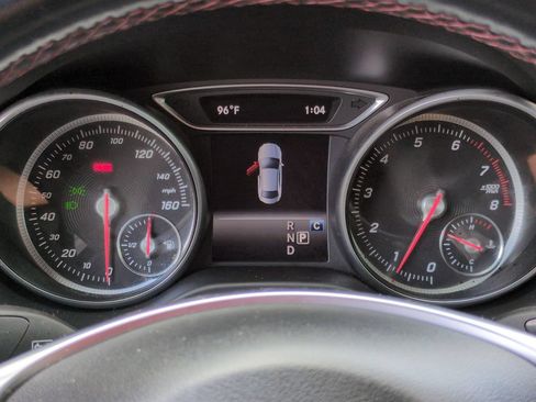 Used 2017 Mercedes-Benz CLA 250 image 23