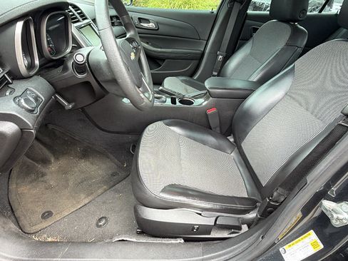 Used 2015 Chevrolet Malibu LT FWD image 16