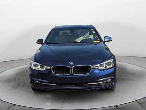 Used 2017 BMW 330i xDrive Sedan AWD/4WD image 8