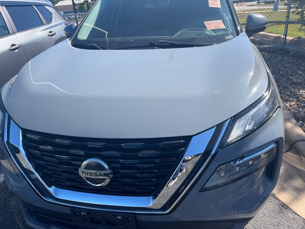 Used 2021 Nissan Rogue SL FWD image 2