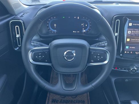 Certified 2024 Volvo XC40 B5 Core image 25