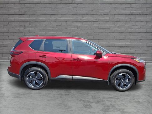 Used 2026 Nissan Rogue SV AWD/4WD image 13