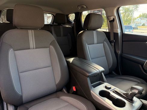 Used 2025 Chevrolet Blazer LT image 10