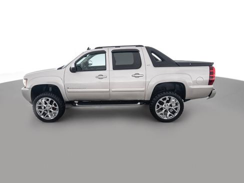 Used 2007 Chevrolet Avalanche LT w/ LT Preferred Equipment Group image 8