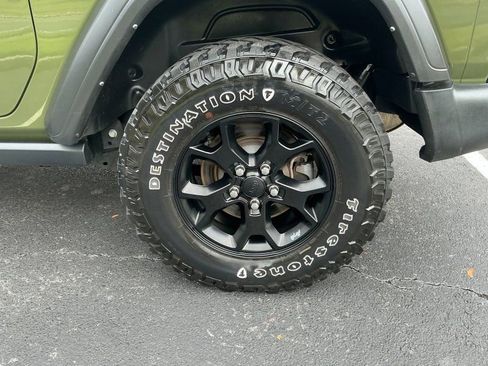 Used 2022 Jeep Wrangler Sport image 26