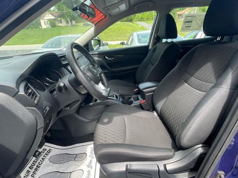 Used 2018 Nissan Rogue S AWD/4WD image 18