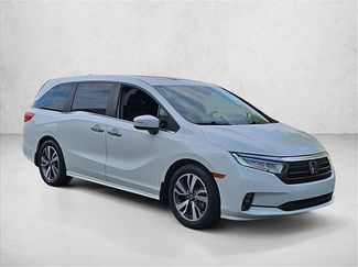 Used 2022 Honda Odyssey Touring video 3