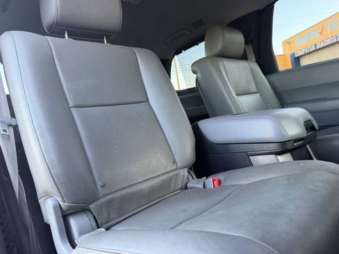 Used 2016 Toyota Sequoia Platinum AWD/4WD image 23