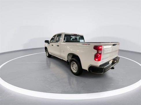 Used 2021 Chevrolet Silverado 1500 W/T w/ Trailering Package image 6
