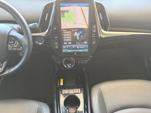 Used 2021 Toyota Prius Prime Limited FWD image 8