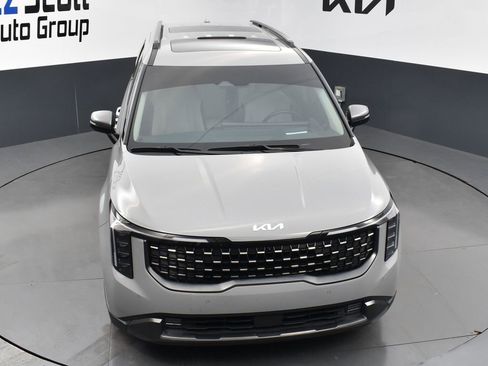 Certified 2025 Kia Carnival SX Prestige image 16