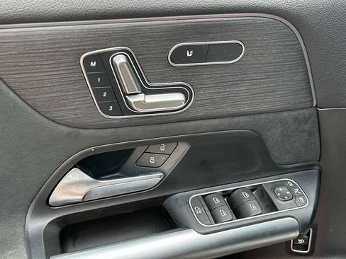 Certified 2023 Mercedes-Benz GLA 250 4MATIC image 15