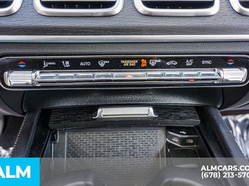 Used 2024 Mercedes-Benz GLS 450 4MATIC image 46