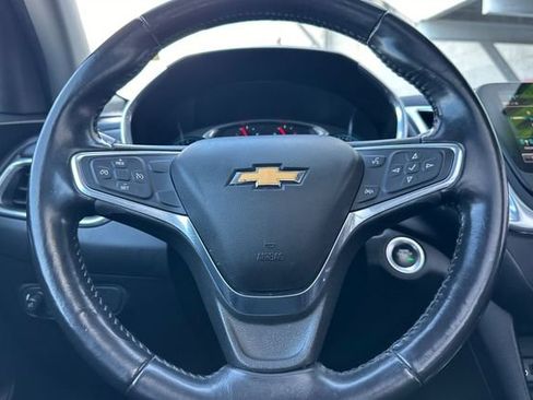 Used 2018 Chevrolet Equinox LT w/ Sun & Infotainment Package image 30