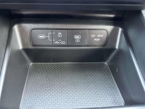 Certified 2025 Hyundai Tucson SE AWD/4WD image 21