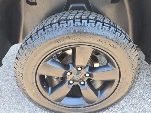 Used 2020 RAM 1500 Classic Warlock w/ Luxury Group image 17