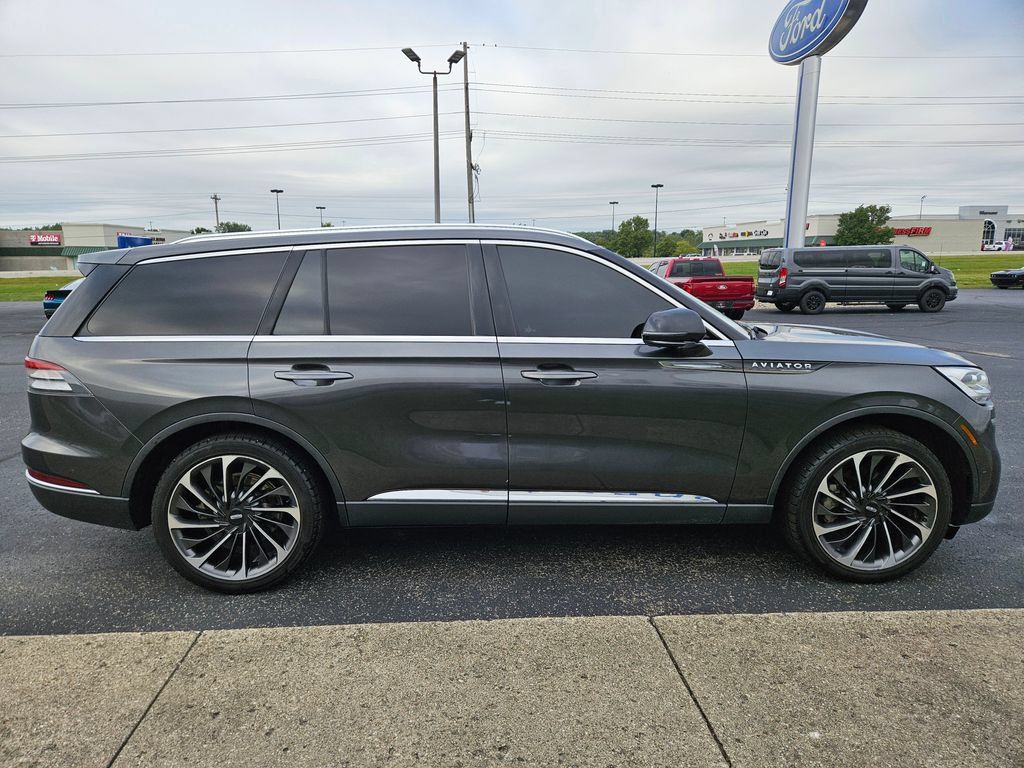 Used 2020 Lincoln Aviator Reserve w/ Equipment Group 201A AWD/4WD image 5