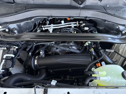 New 2026 Ford Explorer Platinum image 7